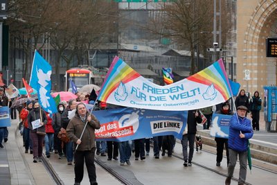 Die Teilnehmer demonstrierten für Frieden und Abrüstung.