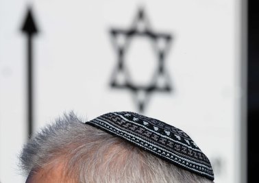 Mit der Kampagne "Fragemauer" wollen Sachsen und ELNET über jüdisches Leben informieren und Vorurteilen entgegenwirken. (Symbolbild) 