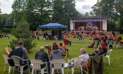 Zum Picknick-Konzert kamen im Juni vergangenen Jahres etwa 200 Besucher. Damals gab es noch Corona-Beschränkungen. 