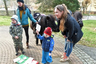 Kinderhaus in Mulda mit Ponyreiten am Mittwochnachmittag.