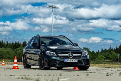 Markus Wiesenberg, der für Annaberg startende Bürgermeister von Altenberg, kam im Mercedes C43 AMG auf Rang 4.