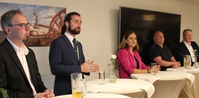 Marko Winter, Johannes Brink, Anke Martin-Heede, Peter Errmann und Sven Krüger (v. l.) beim Forum des Gewerbevereins. 