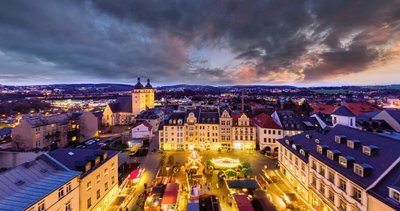 An der Beleuchtung will Plauen keinesfalls sparen. Die Stadt will in der Region mit ihrem Markt leuchten. 