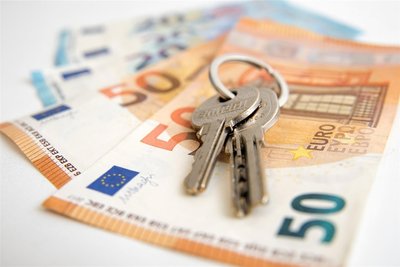 Bei einem Immobilien-Teilverkauf ist einiges zu beachten. Mitunter hat der Teilverkäufer finanziell das Nachsehen.