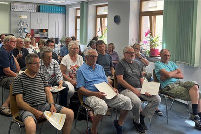 Kein Platz blieb leer bei der in der Beratungsstelle in Auerbach jetzt erstmals in Sachsen angebotenen Informationsveranstaltung zum Thema Immobilien-Teilverkauf.