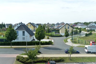Die Anbieter sogenannter Immobilien-Teilverkäufe locken mit blumigen Versprechen. Was rät die Verbraucherzentrale?