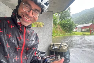 Im Regen gestartet und im Regen angekommen. Doch es gab für den Abenteurer auch sonnige Momente.