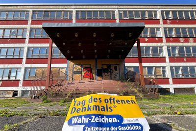Die alte Neubauschule in Hainichen kann vor dem Abriss nochmals im Dezember besichtigt werden.