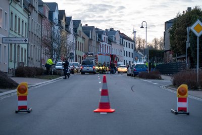 Während der Unfallaufnahme durch die Polizei blieb die Leipziger Straße voll gesperrt.