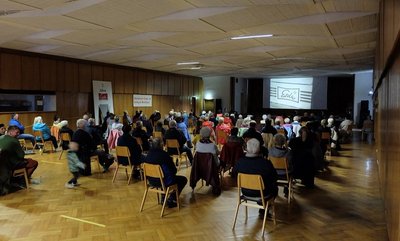 Am Wochenende ist der Esda-Film erstmals gezeigt worden - im Stift in Auerbach, dem ehemaligen Sozialgebäude des Betriebes.