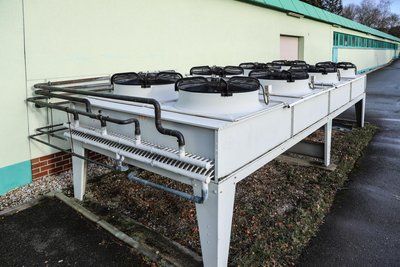 Die Technik für das Eisstadion ist veraltet und müsste erneuert werden.