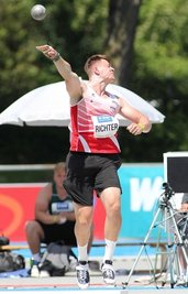 Voller Energie: Steven Richter aus Gelenau stößt zur Juniorengala Jahresweltbestleistung. 