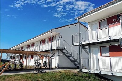 Nach dem Vorbild der Gemeinschaftsunterkunft in Neubulach im Landkreis Calw sollen nun im Landkreis Mittelsahsen Neubauten entstehen. 
