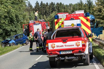 Bei einem Unfall auf der S 298 ist am Dienstagvormittag eine 67-Jährige getötet worden.