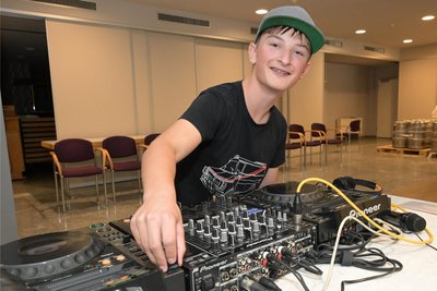 Gustav Kuhnert hat am DJ-Workshop teilgenommen.