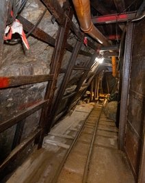 Die Anlagen werden gesichert und später mit Beton verwahrt.