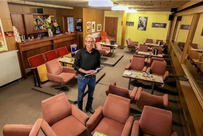 Die Visionsbar in Hohenstein-Ernstthal ist eine der letzten ihrer Art in der gesamten ehemaligen DDR. Andreas Elsner konnte nach der Wende ihre Schließung verhindern.