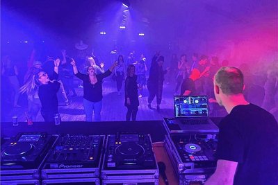 Abtanzen zum Hutstadtfest in Mulda: DJ Lemore legte am Freitagabend auf.