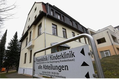 Schließung auf Raten. Die Kinderklinik am DRK-Krankenhaus in Lichtenstein ist ab Freitag vermutlich doch zu.