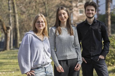 Charlotte Schmidt, Frida Blei und Ruben Weber nutzen verschiedene Methoden, um sich optimal auf die Prüfungen vorzubereiten.