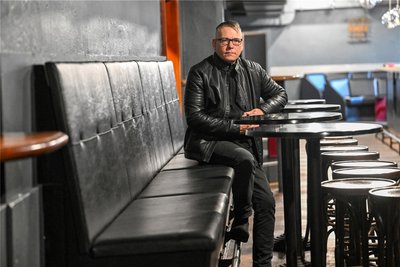 2017 übernahm Karsten Kluge den „Fuchsbau“, 2019 eröffnete er zudem die Bar „Fledermaus“. Ohne diese würde es den Klub heute wohl nicht mehr geben.