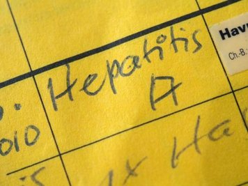 Die Impfung gegen Hepatitis A wird Personen empfohlen, die ein besonderes Ansteckungsrisiko haben.