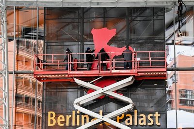 Die 72. Internationalen Filmfestspiele finden vom 10. bis 20. Februar 2022 statt - trotz steigender Coronainfektionszahlen. Mithin ist das Festival umstrittener denn je. 
