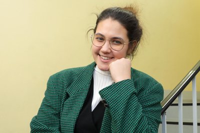 Schauspielerin Annalena Oswald baute ihr Weihnachtsfest um die Auftritte herum.
