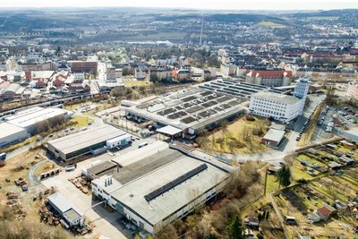 Als Abteilungsleiter Stahlbauprojektierung im Metallleichtbaukombinat war Fiebig am Aufbau mehrerer Industriegebäude der Stadt, so der Plamag und der Wema (Foto), beteiligt.