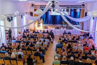 Rund 170 Gäste kamen zum Neujahrsempfang in das Bürgerhaus von Rochlitz, der musikalisch von Mathilde Richter am Klavier begleitet wurde.