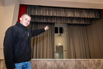 „Das Peniger Kulturhaus ist topsaniert sowie mit modernster Technik und einer Bühne ausgestattet. Das ist genau das, was wir brauchen“, sagt Pascal Köhler.