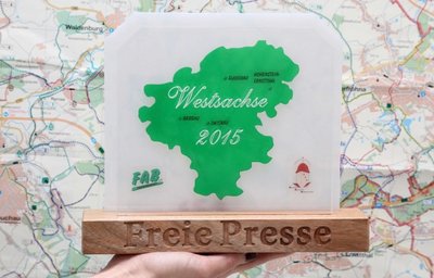 Eine(r) wird ihn gewinnen: den Siegerpokal.