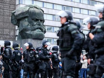 Ab 13 Uhr wird die Brückenstraße zwischen Ecke Theaterstraße/Mühlenstraße und Straße der Nationen gesperrt.