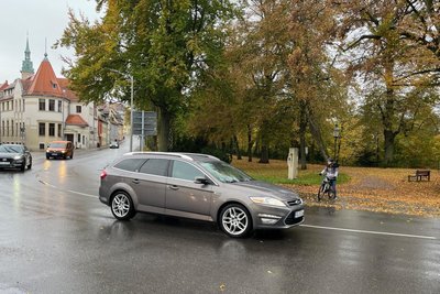 Die Wallstraße in Freiberg ist die Verbindungsstrecke zwischen der Autobahn 4 und dem Erzgebirge und deshalb viel befahren.