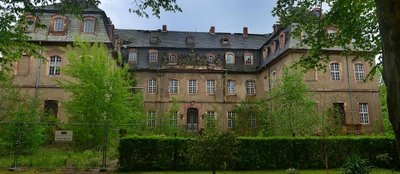 Laut Landesamt für Denkmalpflege ist es besonders um den Ostflügel von Schloss Neusorge schlecht bestellt.
