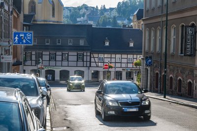 Die Verkehrslage in der Stollberger Innenstadt am Markt soll sich perspektivisch ändern.