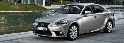 Der Lexus IS 300F-Sport punktet nicht nur mit elegantem Design. 