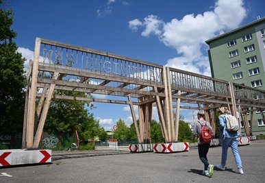Die zum Festival "Gegenwarten" 2020 entstandene Arbeit "Wandelgang" ist aus dem Stadtbild verschwunden. 