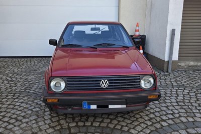 „Ein Schmuckstück wie aus dem Werk“, sagt Zander über das Auto.