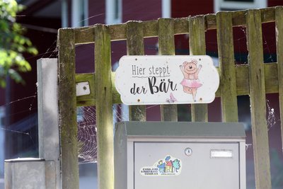 Ist die Kita sanierungsbedürftig oder nicht? Die Meinungen von Träger und Eltern gehen auseinander.