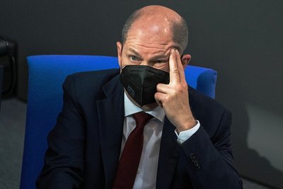 Hat der Bundeskanzler Olaf Scholz der SPD und den Grünen am Sonntag in seiner Regierungserklärung zuviel zugemutet?
