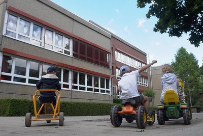 Im Kindergarten Am Wasserturm in Limbach-Oberfrohna hat die Einrichtungsleitung positive Erfahrungen mit der Limbocard gemacht. Sie soll dabei helfen, die Belegung der Kitas besser planen zu können. 