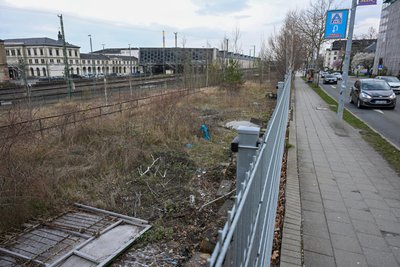 Dieses Areal an der Dresdner Straße ist als neuer Standort für den Busbahnhof im Gespräch.