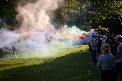 Eine kleine Pyroshow musste auch sein.