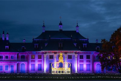 Rund um Schloss Pillnitz östlich von Dresden entsteht auch diesen Winter wieder ein „Christmas Garden“.
