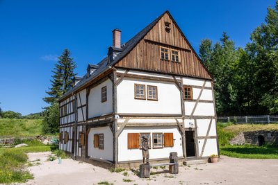 Das Siebenschlehner Pochwerk steht im Original bei Schneeberg (Archivbild).