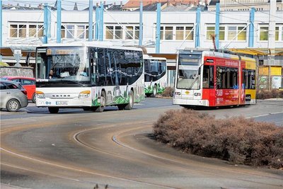 Bus und Straßenbahn im Vogtlandkreis sind künftig wieder in kommunaler Hand.