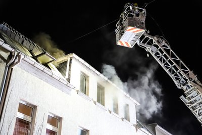 Am vergangenen Sonntagabend ist es zu einem Wohnungsbrand auf der Ziegelstraße in Aue gekommen.