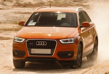 Gegen sie tritt der GLA an: Audi Q3, BMW X1, VW Tiguan (von links). 