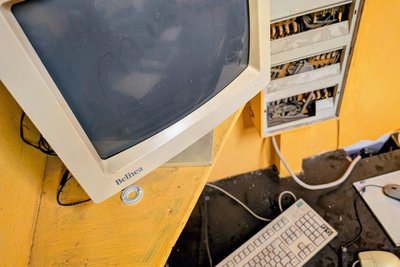 Sogar die alte Technik von damals leistete bei der Party gute Dienste.